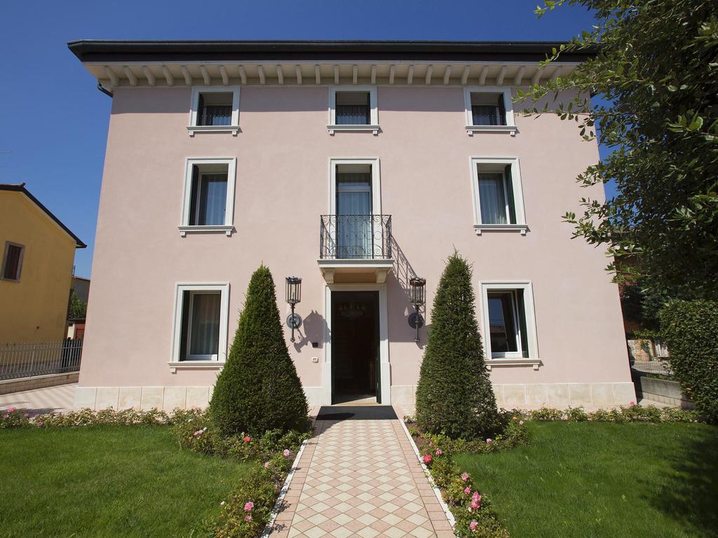 Le Muse Hotel San Bonifacio Exteriör bild
